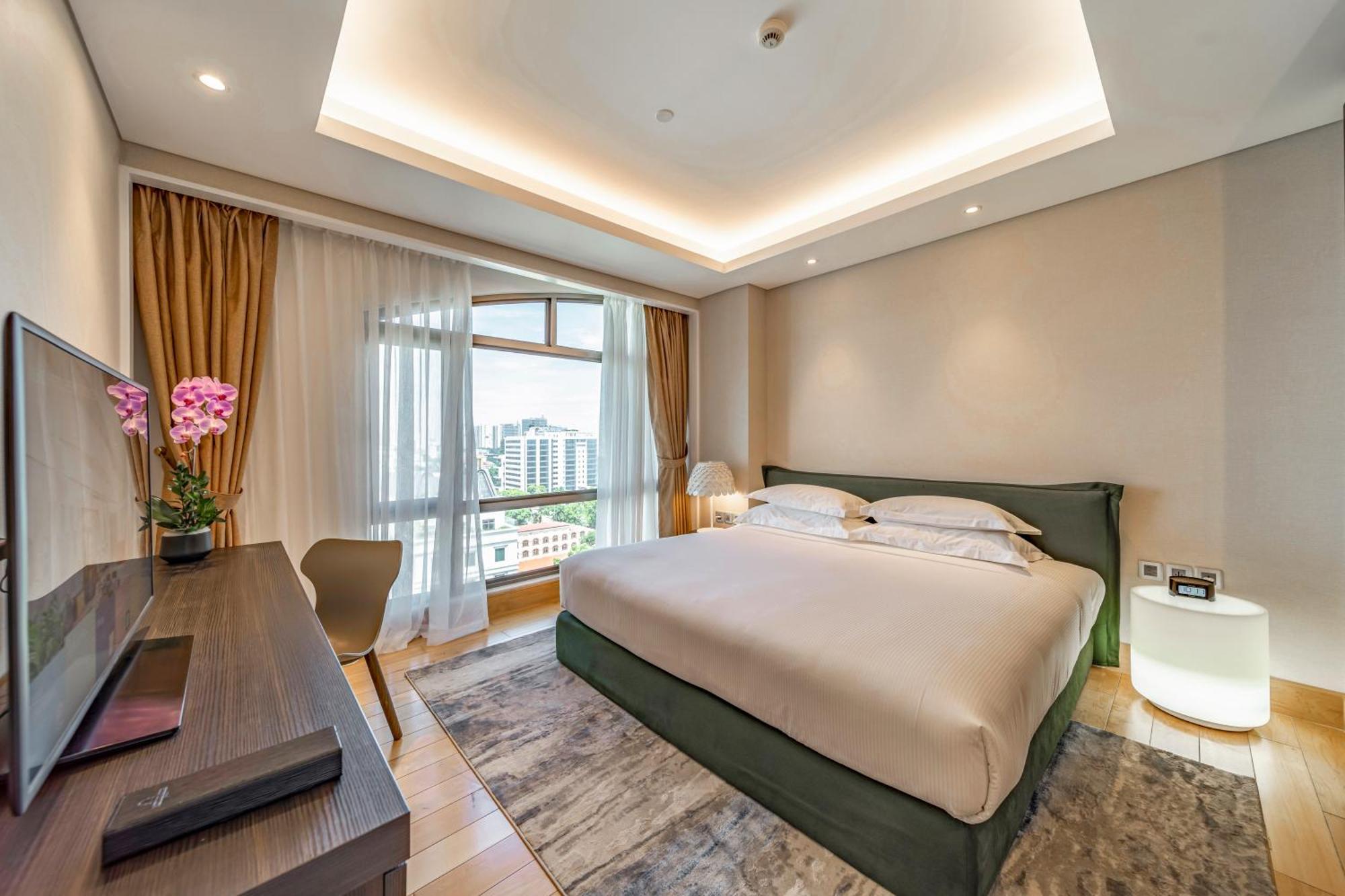 Sherwood Suites Хошимін Екстер'єр фото