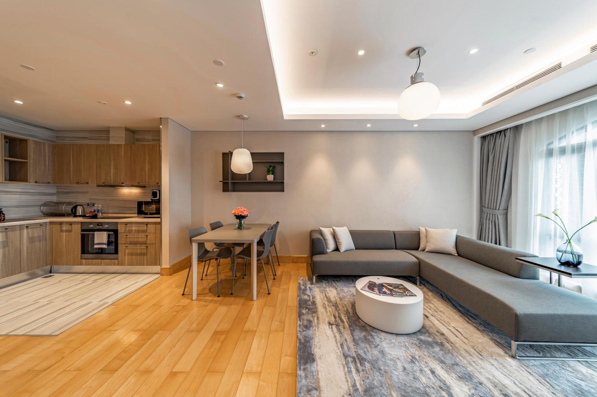 Sherwood Suites Хошимін Екстер'єр фото