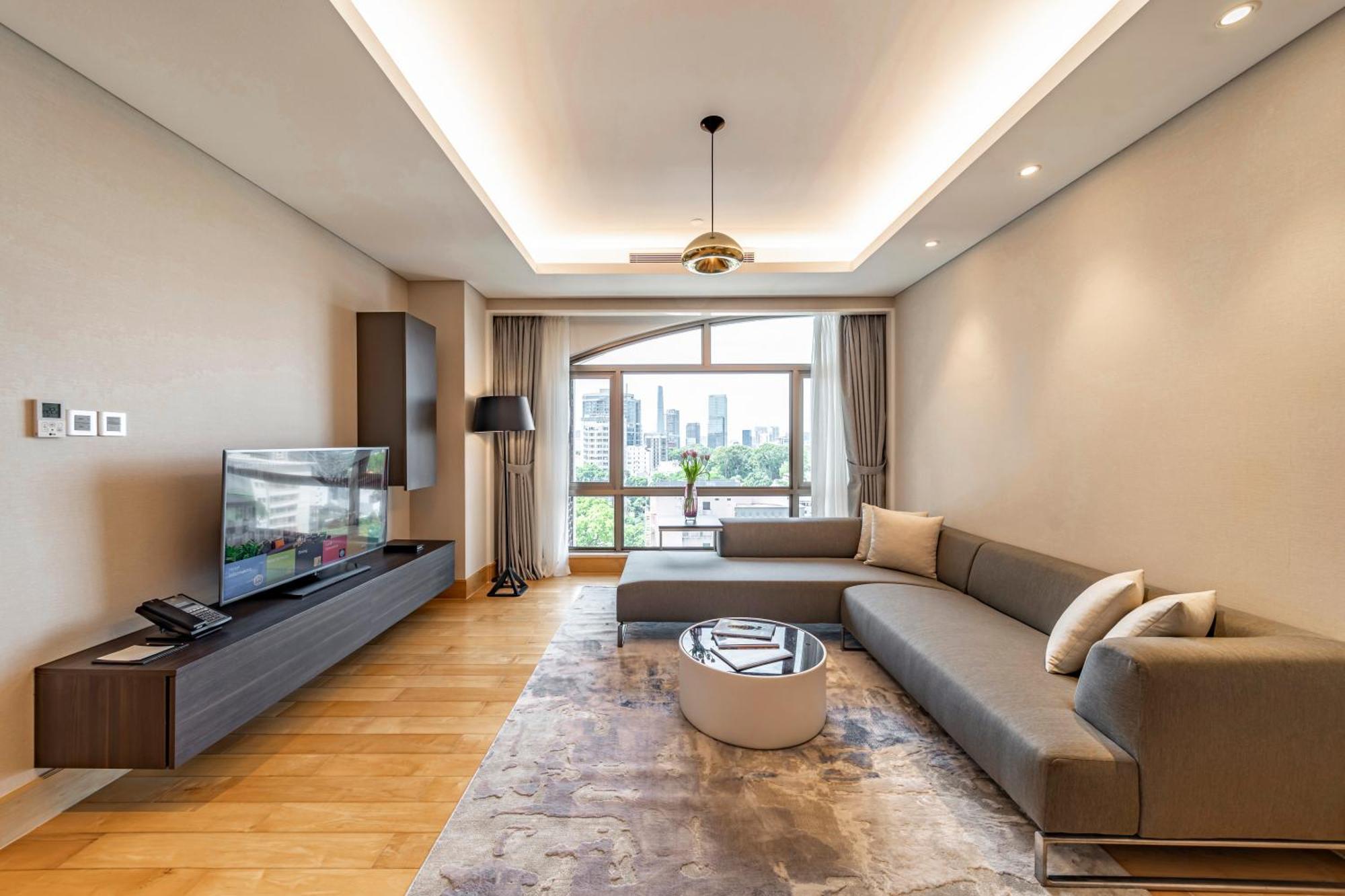 Sherwood Suites Хошимін Екстер'єр фото