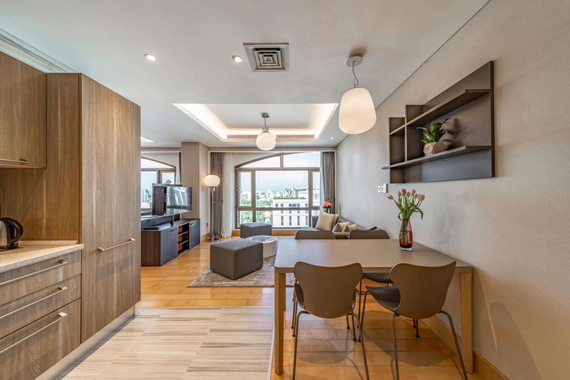 Sherwood Suites Хошимін Екстер'єр фото