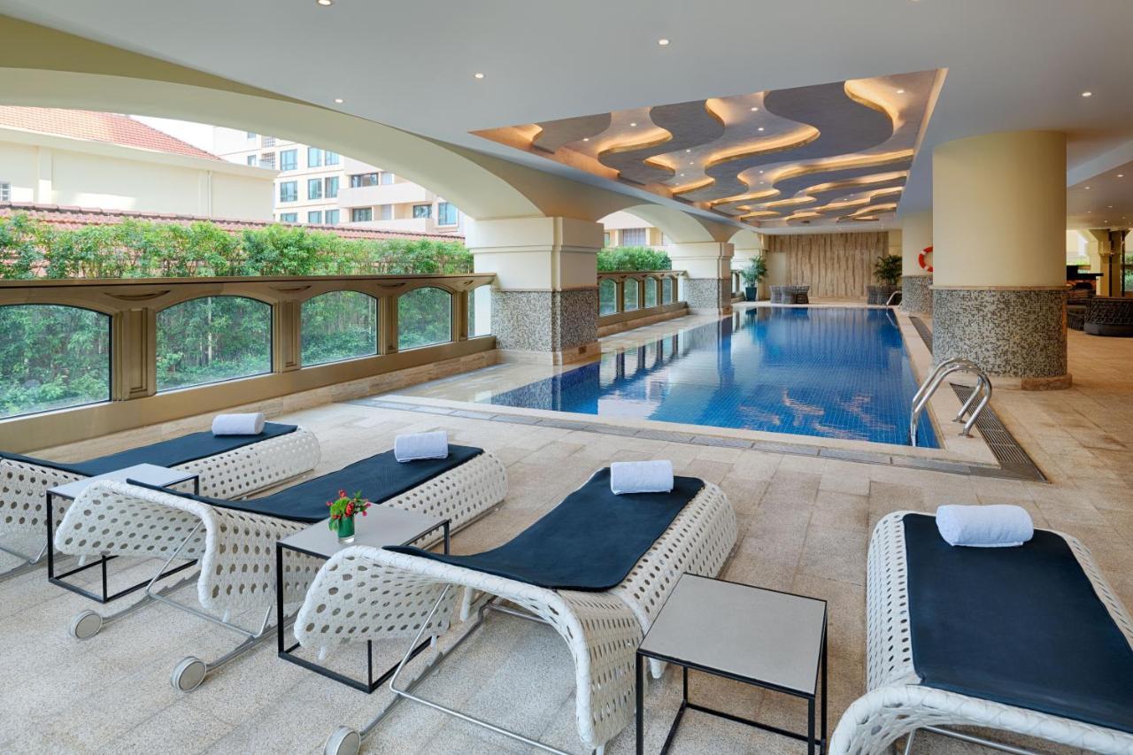 Sherwood Suites Хошимін Екстер'єр фото